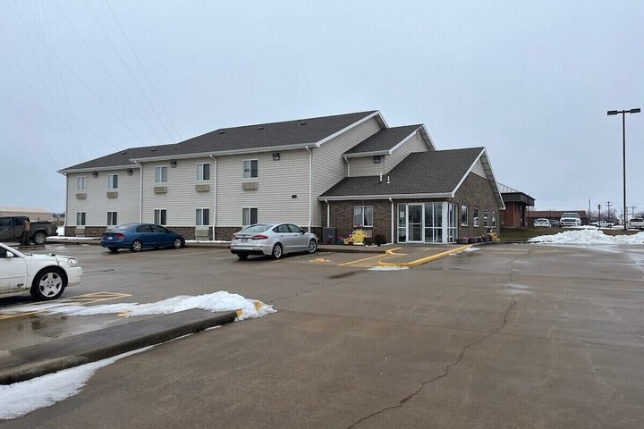 Hotel 1 of 6