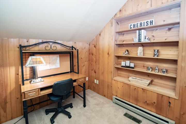 Room 10 of 84