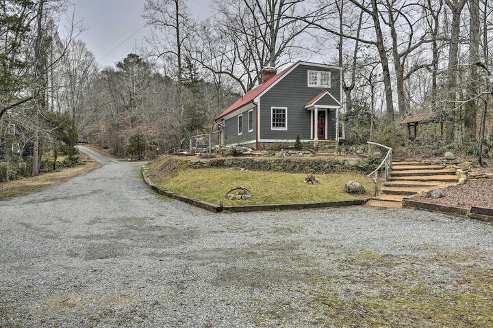 Warm + Peaceful Home w / Fire Pit on Haw River