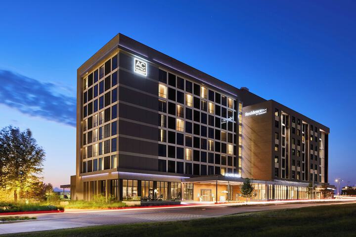 Hotel 5 of 57