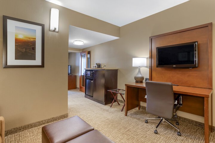 Room 26 of 37