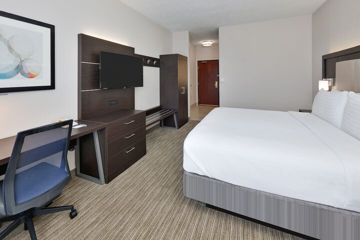 Holiday Inn Express Hotel & Suites Dallas - Duncanville by IHG