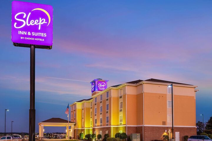 Hotel 3 of 37