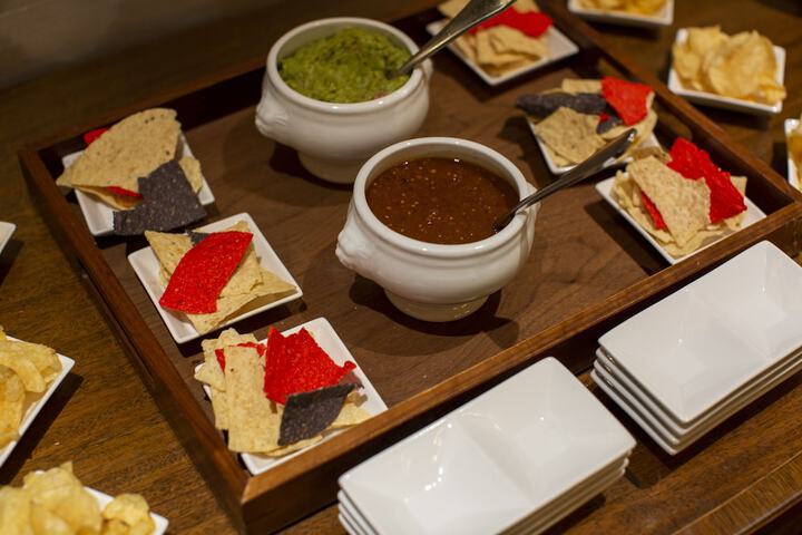 Dining 45 of 62