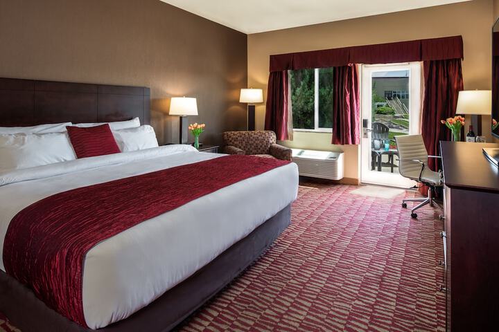 Lakeside Hotel Casino a Travelodge by Wyndham