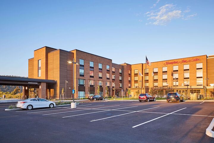 Hampton Inn & Suites Hood River