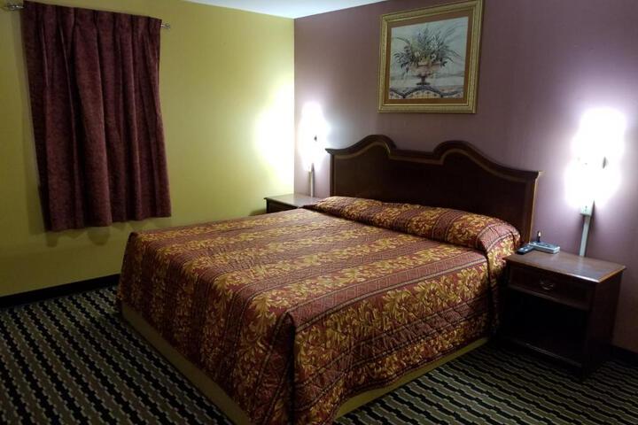 Cottage Inn - Grantville