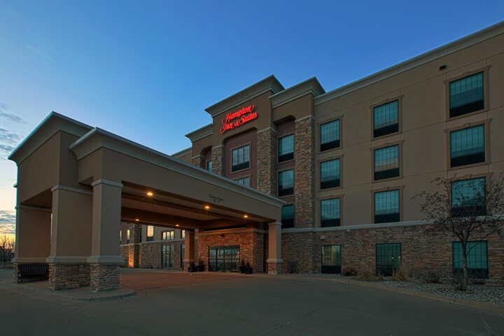 Hampton Inn & Suites St. Cloud MN