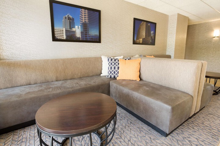 Hotel Interior 10 of 42