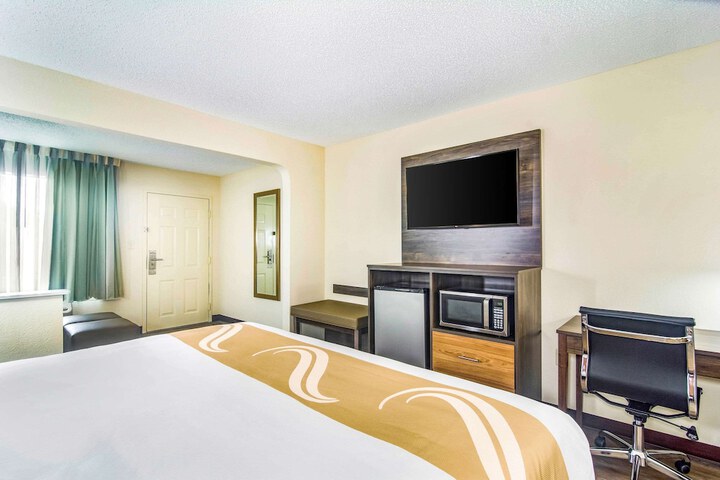 Quality Inn & Suites Lake City