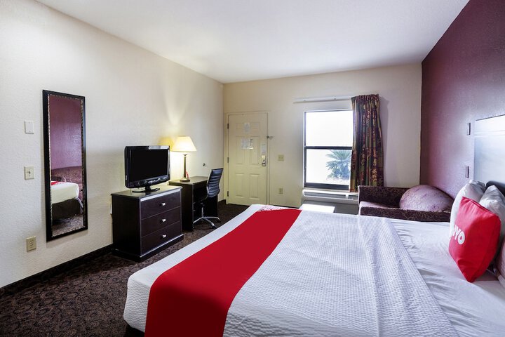 Room 26 of 28