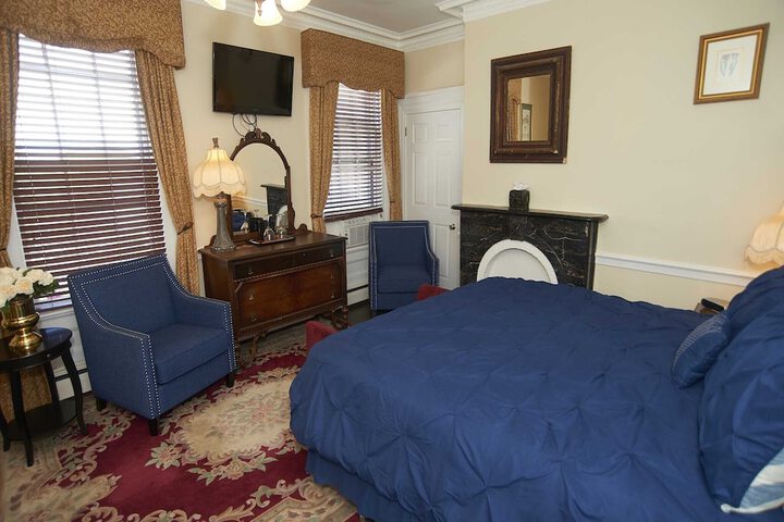 Room 147 of 183