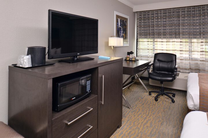 Room 15 of 20