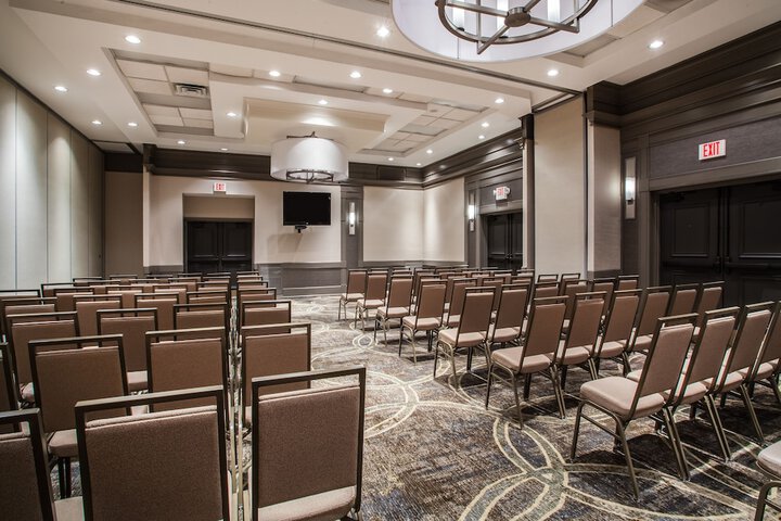 Holiday Inn Saratoga Springs by IHG