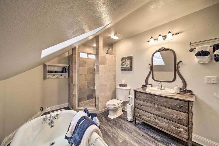 Charming Kellogg Home Near Outdoor Activities