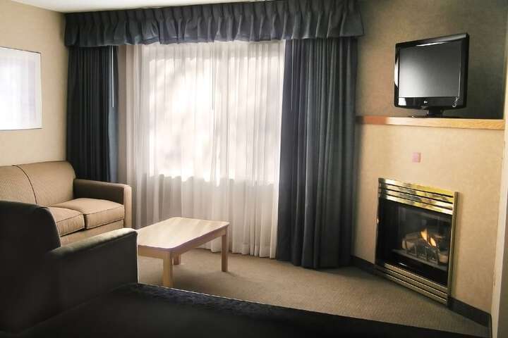 Ramada by Wyndham Toms River