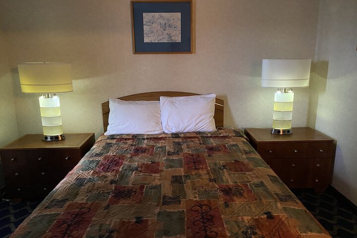 Economy Lodge