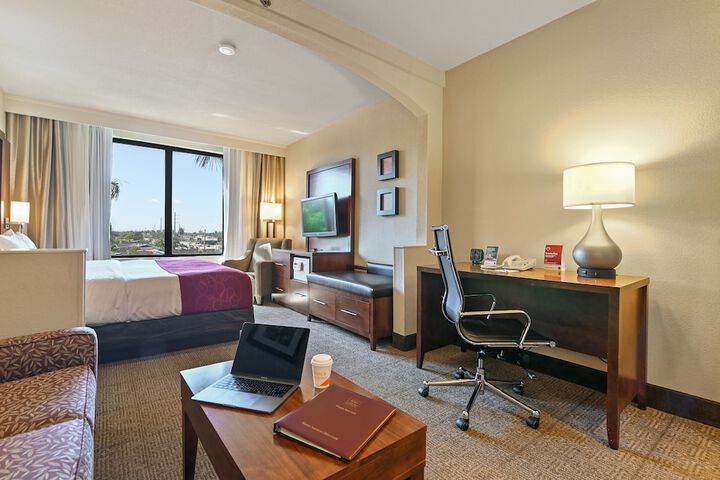 Room 21 of 54