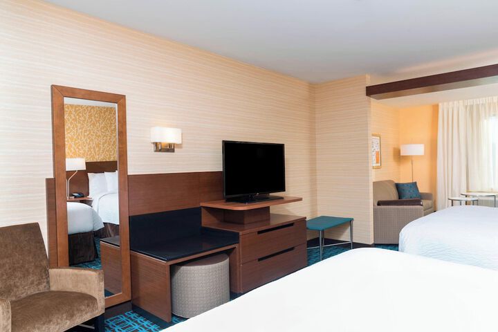 Room 14 of 27