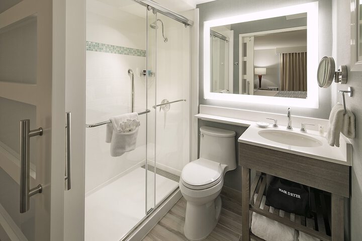 Room 92 of 185