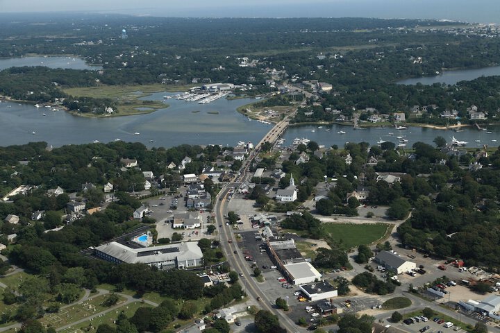 Ambassador Inn & Suites