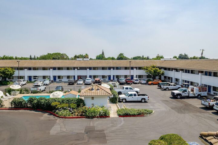 Motel 6 Oakdale CA