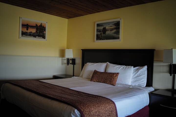 Room 34 of 96