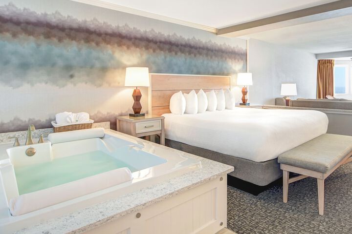 Hallmark Resort - Newport