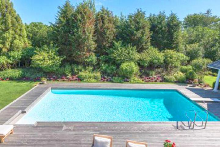 Villa Victoria - Cozy Hamptons Villa