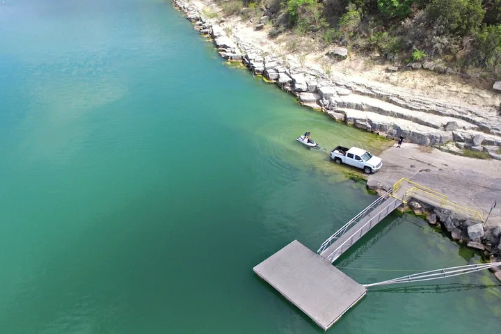 Serenity Point at Canyon Lake 4 Bedroom Home