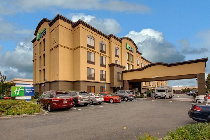 Hotel 4 of 33