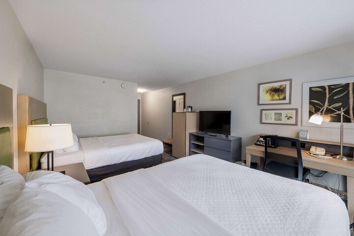 Country Inn & Suites by Radisson Lake George (Queensbury), NY