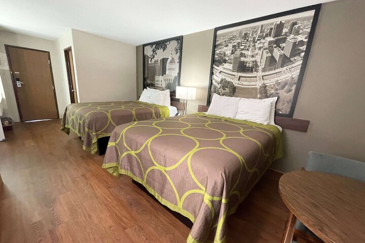 Room 15 of 24
