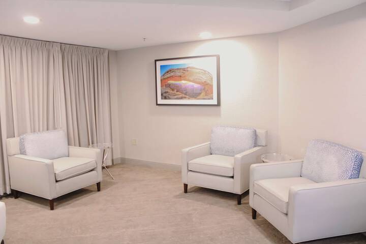 Room 40 of 91