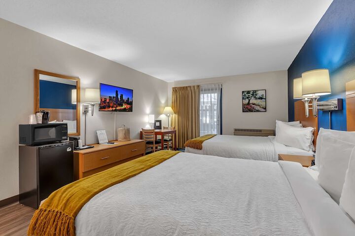 Room 51 of 74