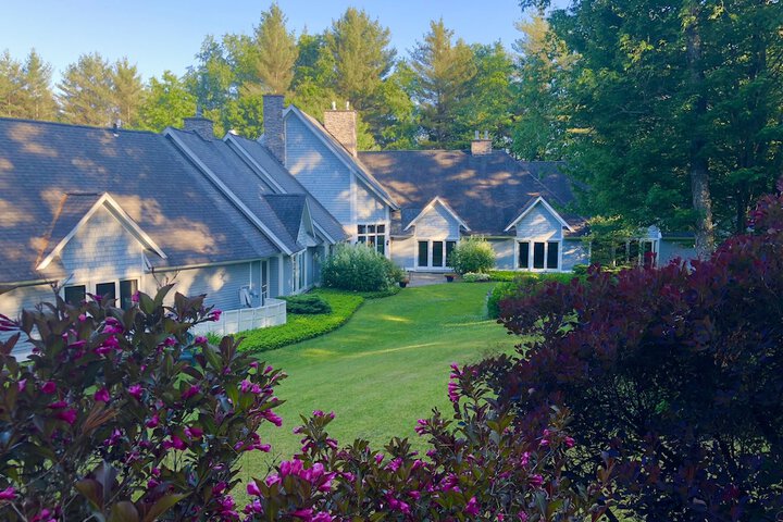 Stone Hill Inn