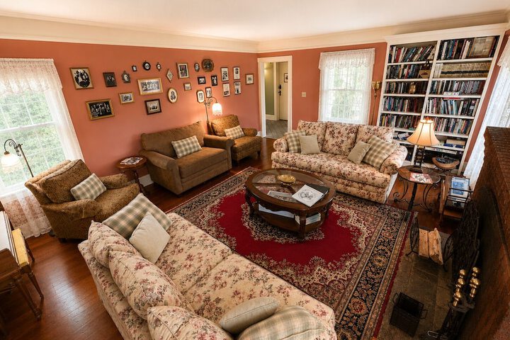 Glen Morey Country House B & B Inn