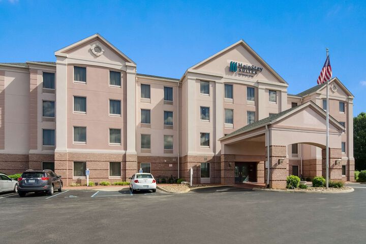 Hotel 2 of 26