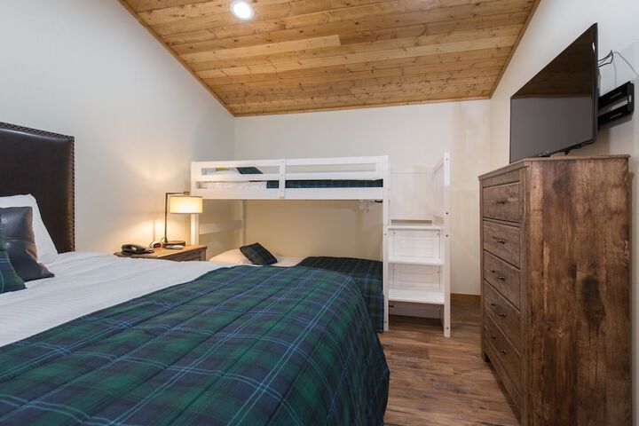 Woodland Inns