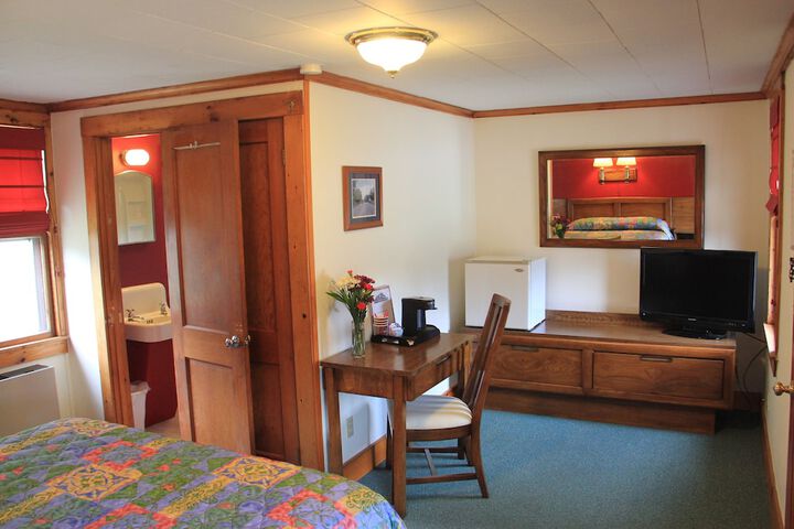 Room 36 of 69