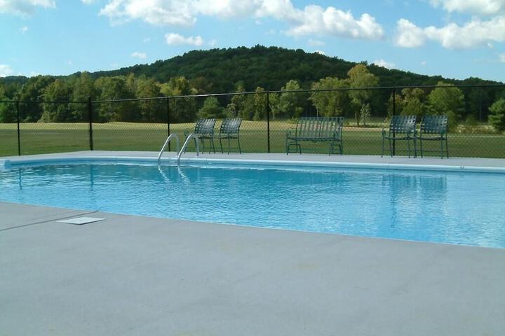 Pool 6 of 32