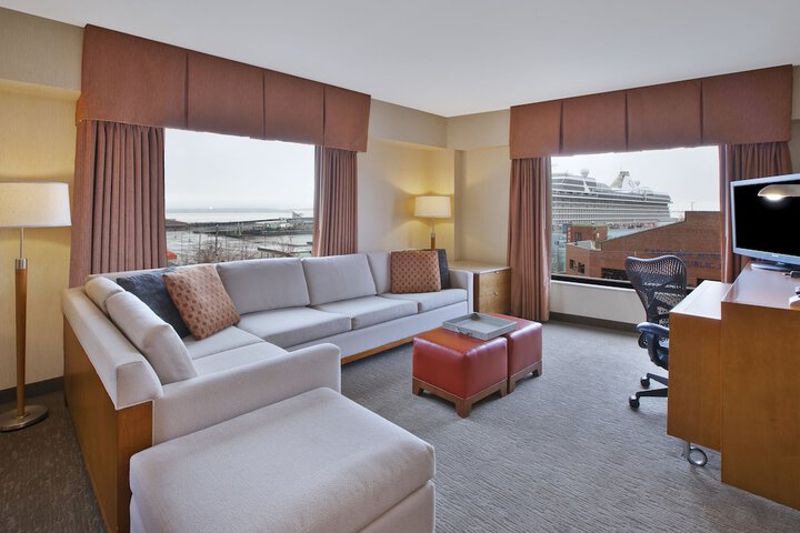 Hilton Garden Inn Portland Downtown Waterfront