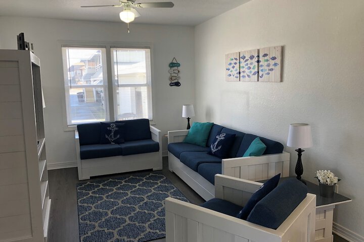 Room 44 of 104