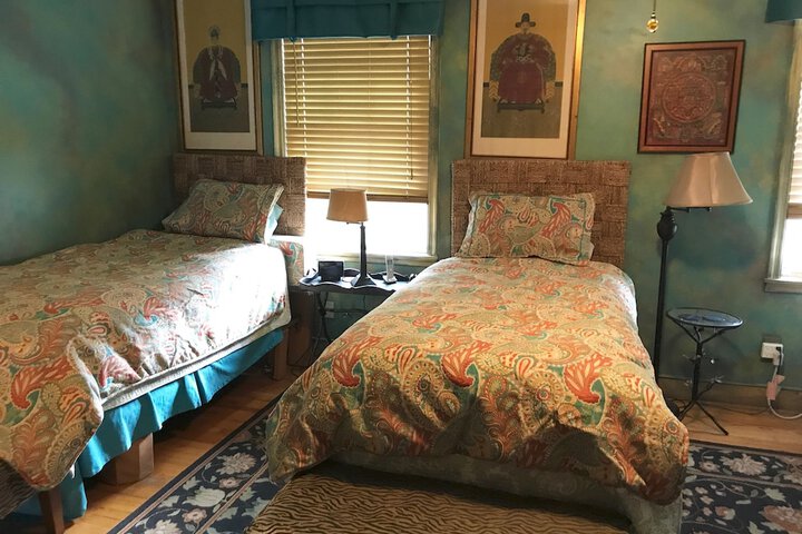 Room 9 of 21
