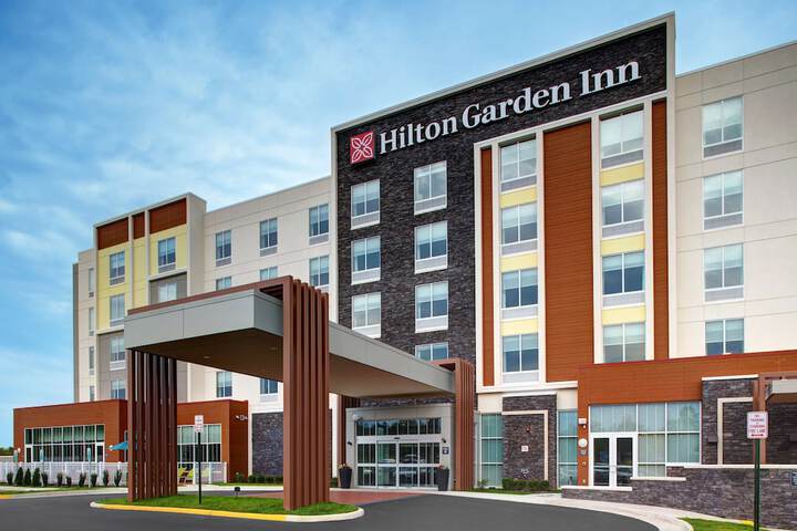Hotel 3 of 51