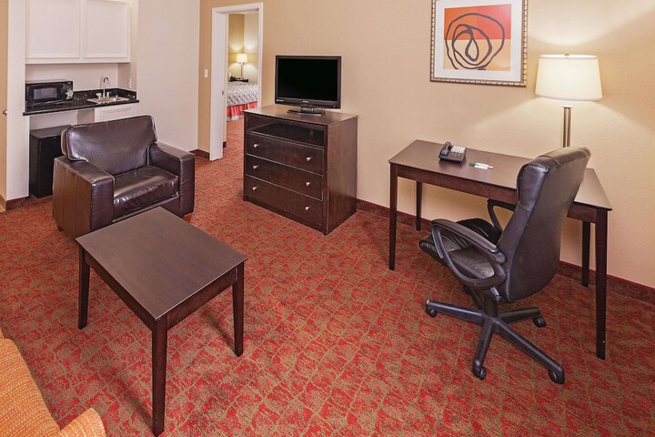 Room 22 of 46