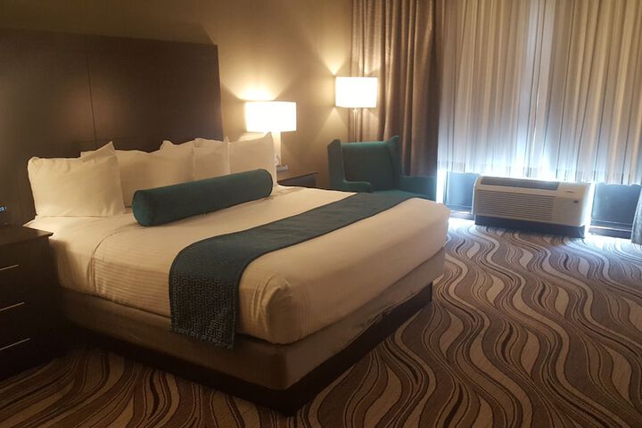 Room 27 of 54