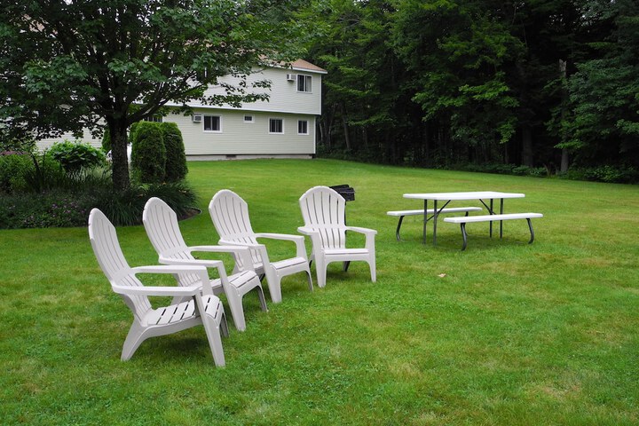 Property Grounds 50 of 53