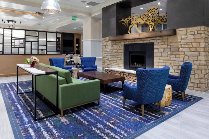 Hotel Interior 11 of 45
