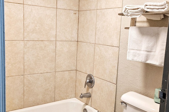 Days Inn by Wyndham Washington
